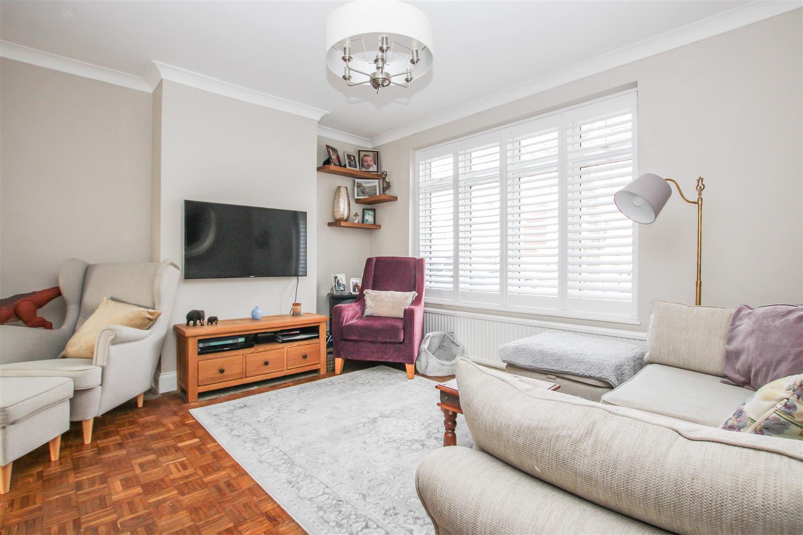 Woodland Avenue, Hutton, Brentwood Keith Ashton